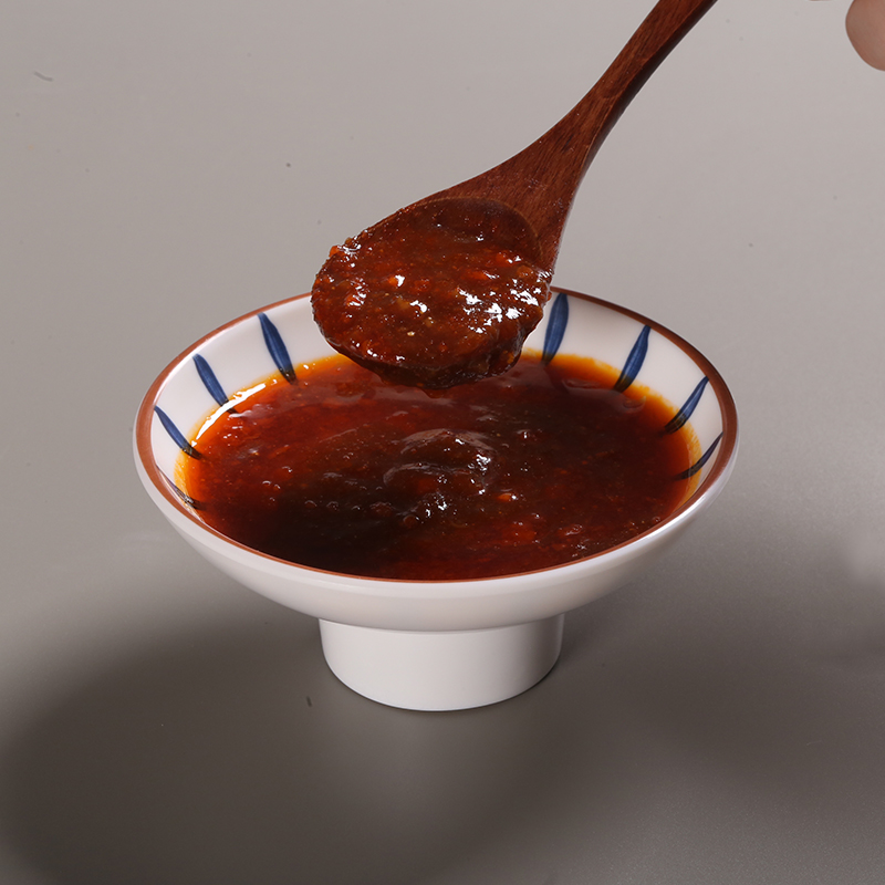 如何调制美味的拌饭酱汁?让我们一步一步来!